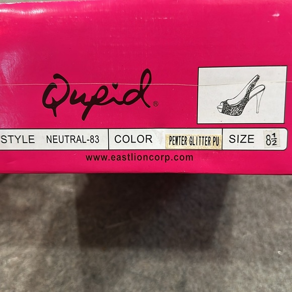 Heels - Picture 6 of 6